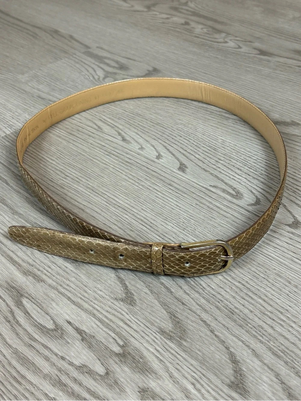 Bloomingdale's Genuine Snake W Full Grain Lining Belt